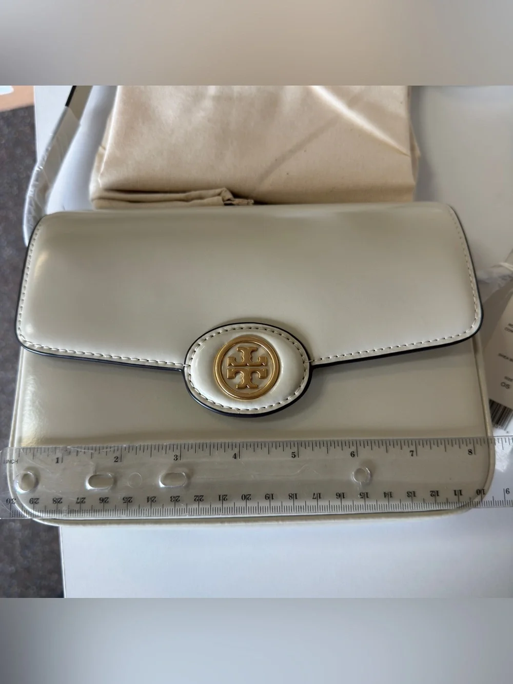 Tory Burch tory burch